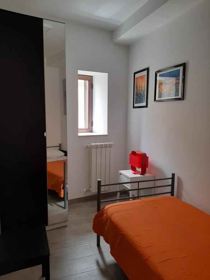 Casa Degli Artisti San Lorenzo Mezzojuso Екстер'єр фото